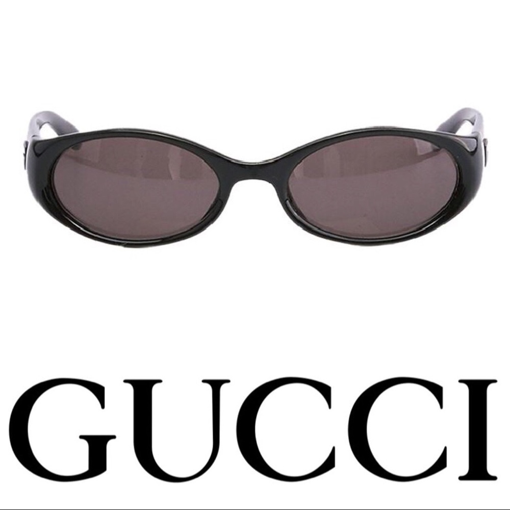 ๐ SOLD ๐ on Vestiaire GUCCI 2457 black sunglasses, logo G Gucci temple - Picture 1 of 8